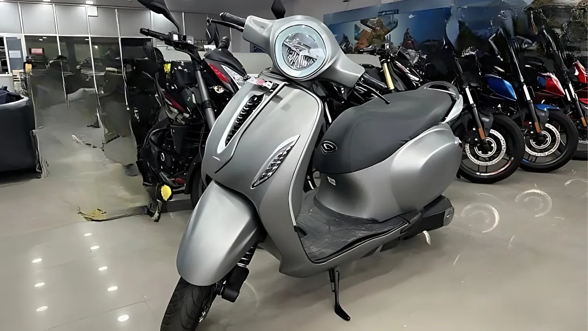 Bajaj Chetak 2025